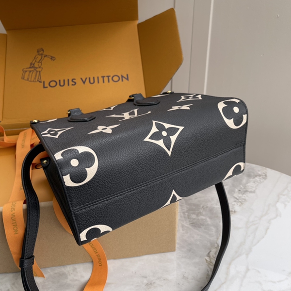 ルイヴィトンバッグ内部構造